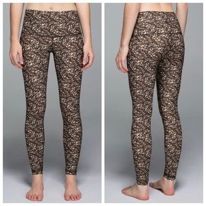 Lululemon Shine Tight (Roll Down) - Sequin